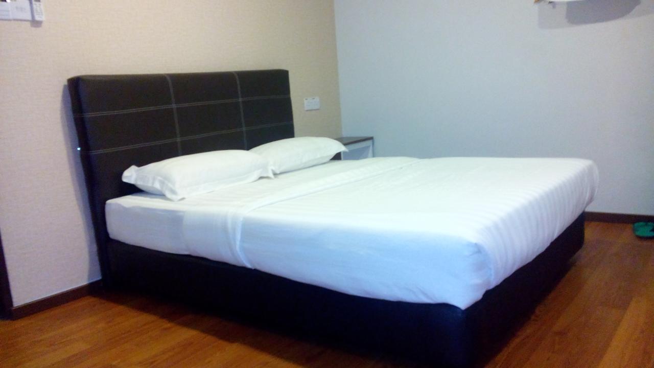 M Empire Motel Miri Εξωτερικό φωτογραφία